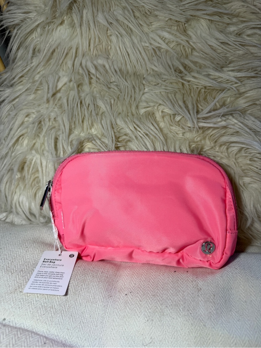NWT LULULEMON EVERYWHERE BELT BAG 1L SAKURA PINK